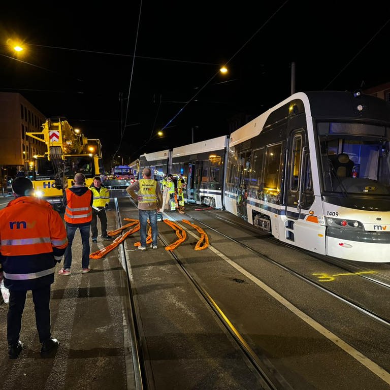 René Priebe (Foto: In Mannheim ist am Samstagabend beim Abbiegen ein Straßenbahnwagon entgleist.)